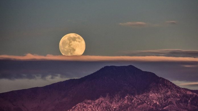 Akrep Burcunda Merküryen Dolunay’ın Bireysel Etkileri