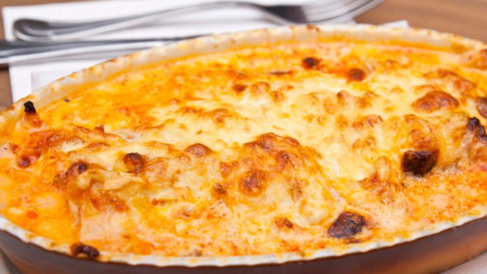 Bol Kaşarlı Çok Lezzetli Fırında Makarna Nasıl Yapılır?