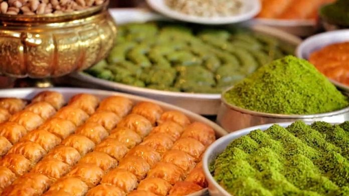 İftarda ağır tatlılar yememeliyiz