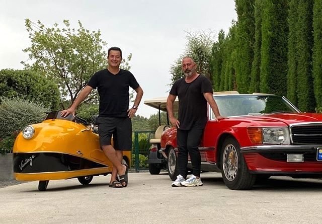 Acun Ilıcalı, Cem Yılmaz ve Serenay Sarıkaya çiftini ziyaret etti Acun Ilıcalı, Cem Yılmaz ve Serenay Sarıkaya Çiftini Ziyaret Etti