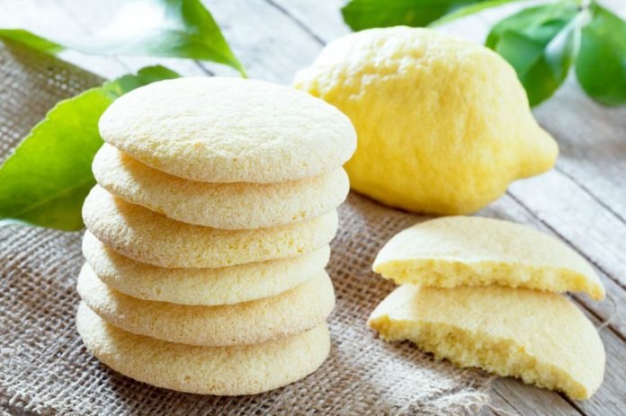 Lezzeti Kokusuna İşlemiş: Limonlu Vanilyalı Kurabiye Tarifi