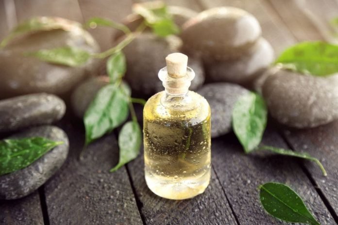 Çay Ağacı Yağını Nerelerde Kullanabiliriz?