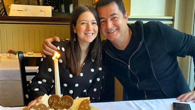 Acun Ilıcalı Dede Oldu! Banu Ilıcalı İlk Bebeği Begüm'ü Kucağına Aldı