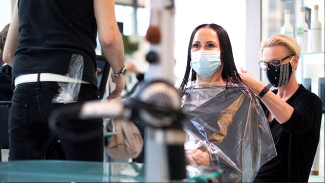 Berber, Kuaför ve Güzellik Salonlarında Alınması Gereken Tedbirler Güncellendi