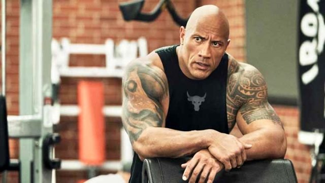 Dünyaca Ünlü Oyuncu Dwayne Johnson ve Ailesi Koronavirüse Yakalandı