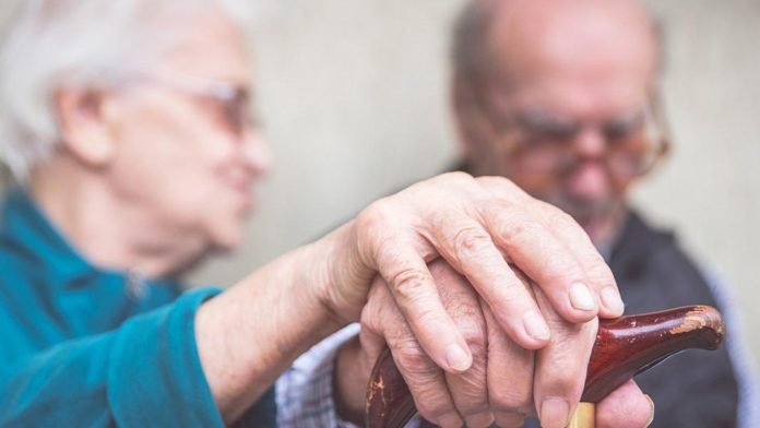 Pandemi Alzheimer Hastalarını Nasıl Etkiledi?