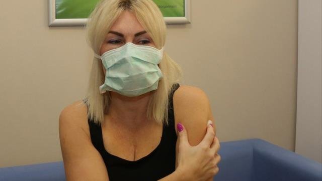 Çin Aşısı İçin Gönüllü Olmuştu! Prof. Dr. Özkan Kendisinde Görülen Yan Etkiyi İlk Kez Açıkladı