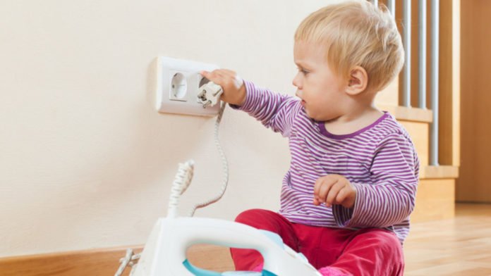 Çocuklu Ailelere ev Kazalarını Önlemek İçin İpuçları