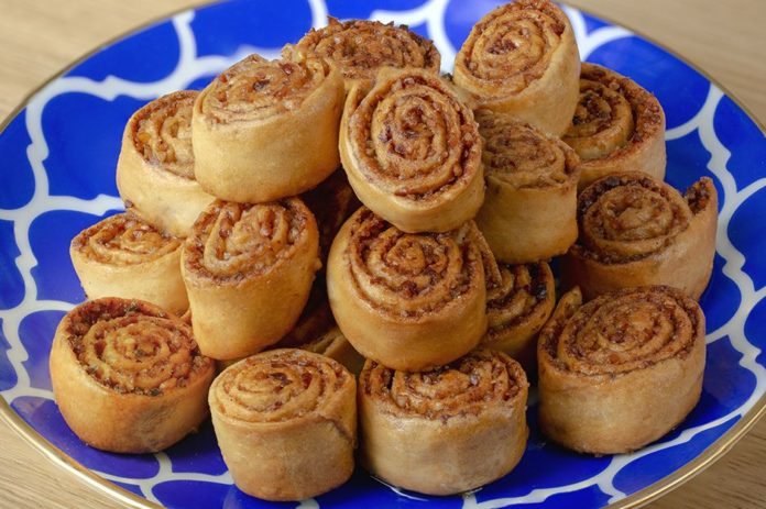 Ben Bunu Yerim: El Açması Sarmal Tatlı Tarifi