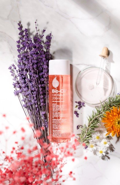 Bio-Oil ile Yaza catlaksiz Girin
