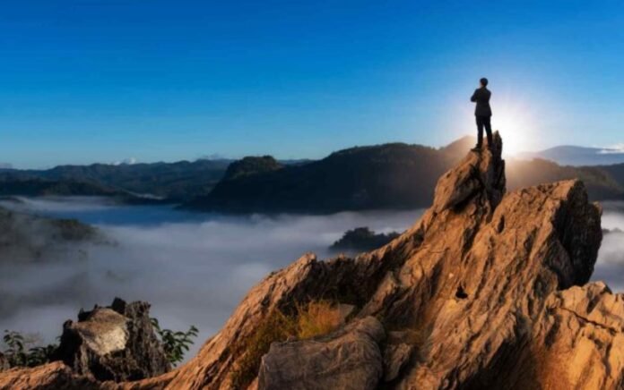 zirveye ulasanlaryardima ihtiyac duymaz mi