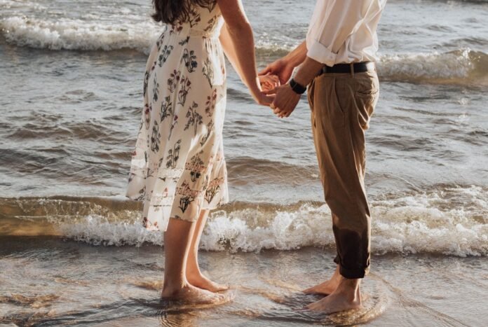 AŞK ESKİSİ KADAR ROMANTİK Mİ?