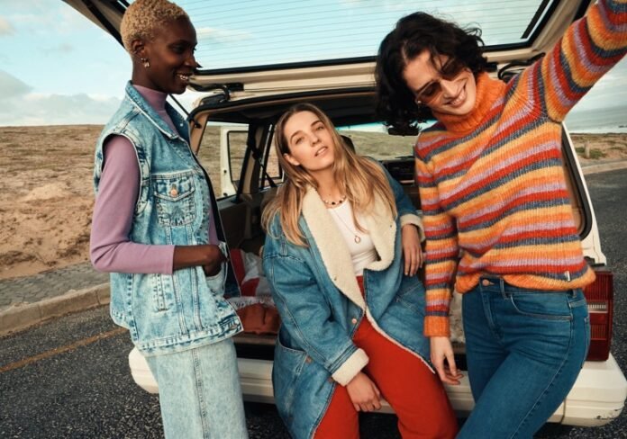 DENİM İKONU WRANGLER