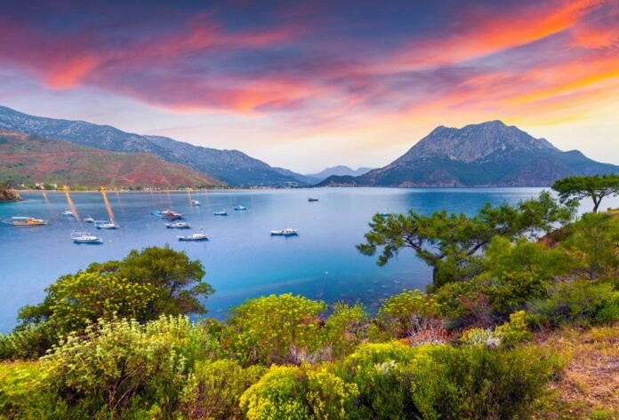 Sonbaharda gidilebilecek en keyifli 5 balayı rotası