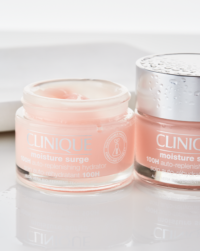 Cilt Bariyerini Güçlendirici Etkisiyle Clinique Moisture Surge