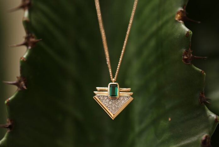 REİS’TEN YILBAŞI ÖZEL KOLEKSİYONU