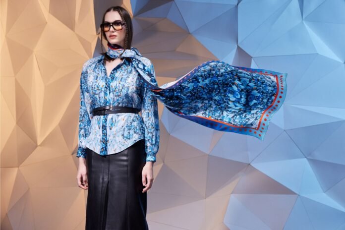 Arzu Kaprol Fularları; Yeni Yıla Doğru Göz Alıcı Desenlerde