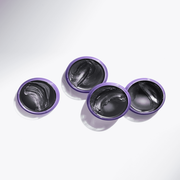 Clinique’ten Yep Yeni Take the Day Off Kömür Makyaj Temizleme Balmı!