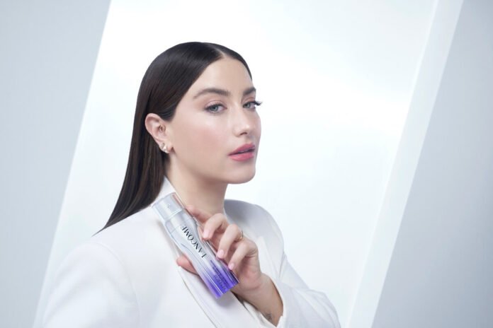 Hazal Kaya’nın 2 Adımlı Cilt Bakım Rutini İle Tanışın!